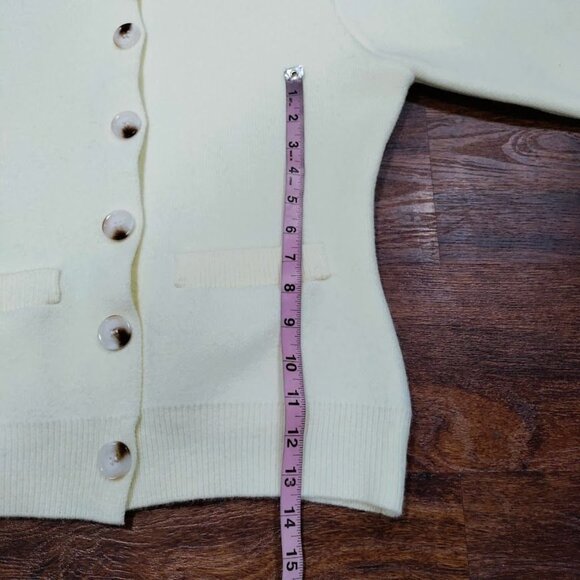 Quiet Luxury Preppy Button Front Cardigan Sweater Minimalist Cream Womens XS/S - Picture 10 of 11